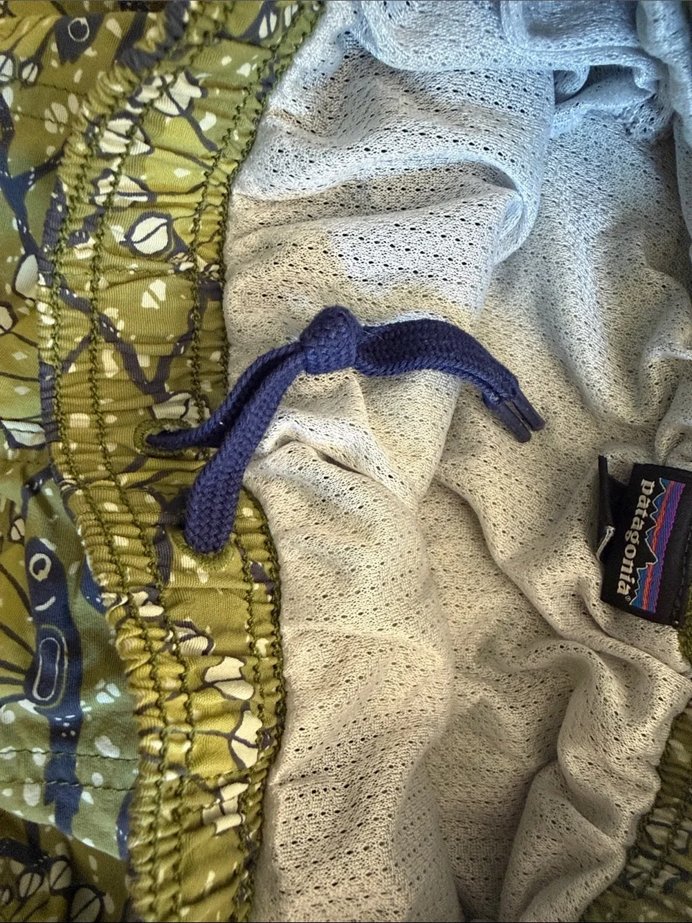 Patagonia boys medium
